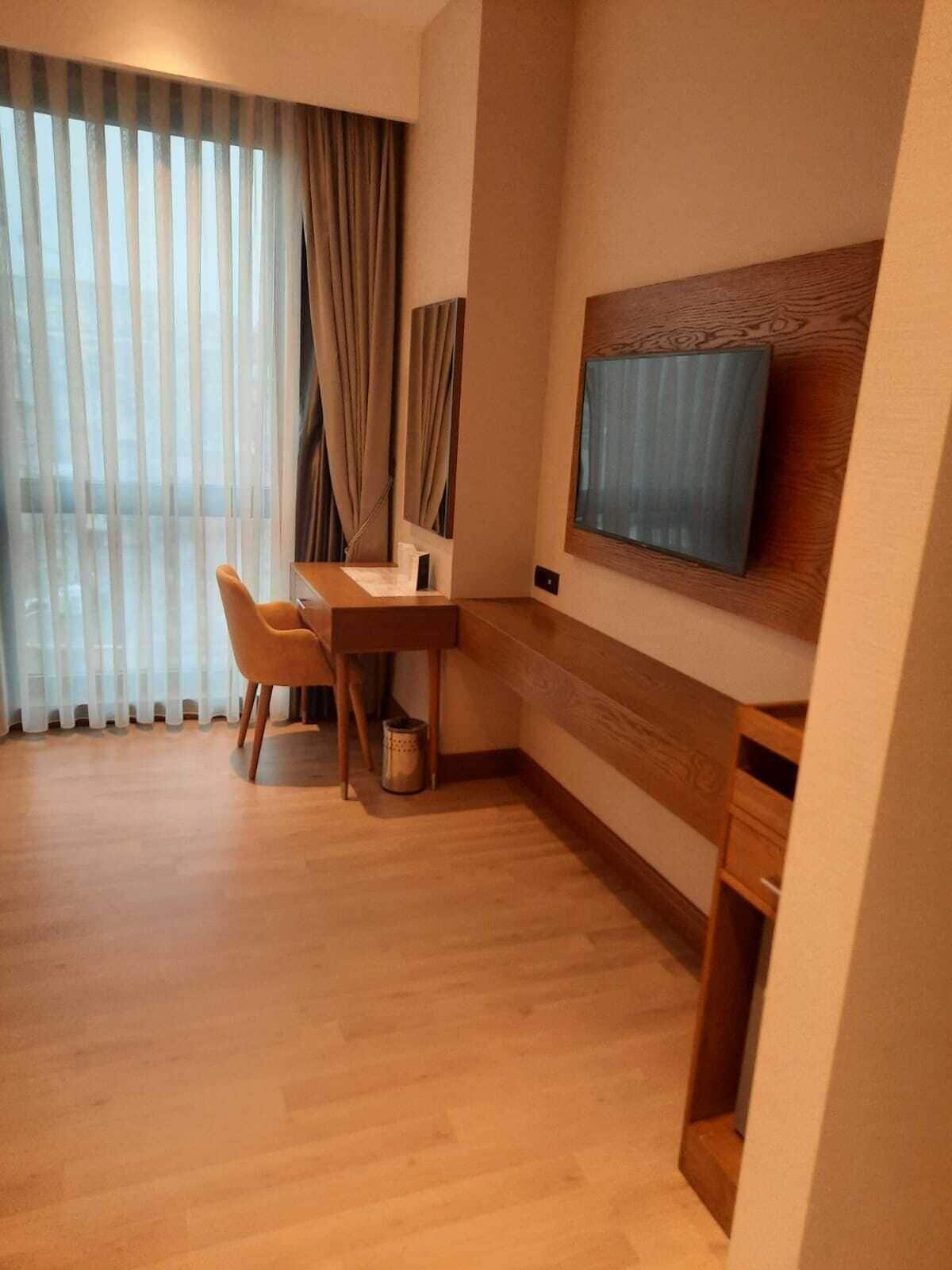 Cher Hotel & Spa Taksim Istambul Exterior foto A room at the hotel